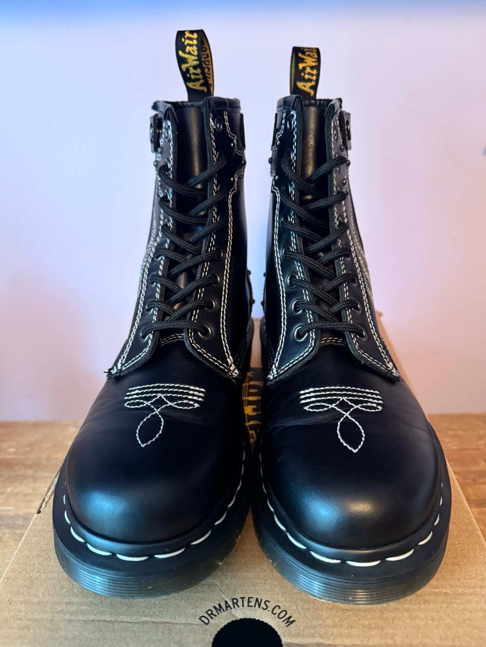Dr. Martens Gothic Americana 1460 with easy-on zipper and snap. Women’s US 7